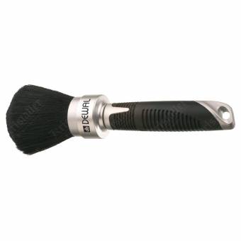 Кисть-сметка (овечья щетина) Кисть-сметка (овечья щетина)